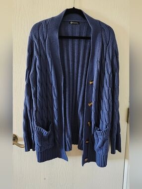 Cozy Cable-Knit Cardigan in Indigo Blue